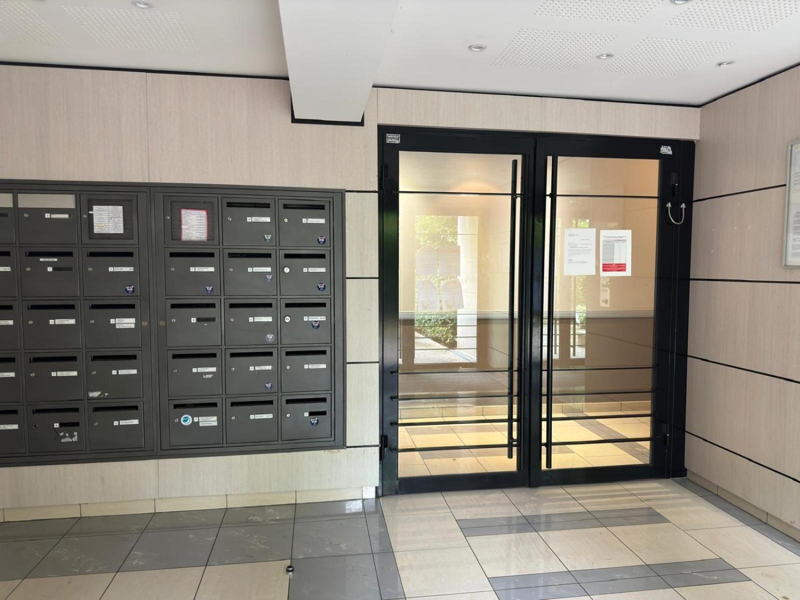 Appartement Magnolia 40M2, Parking Et Wifi Gratuit モンテヴラン エクステリア 写真